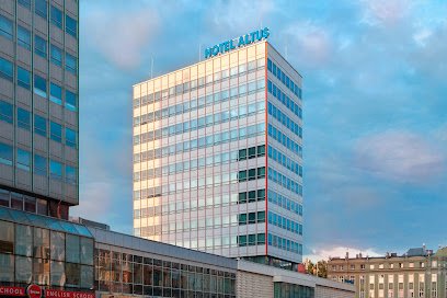 Hotel Altus Old Town